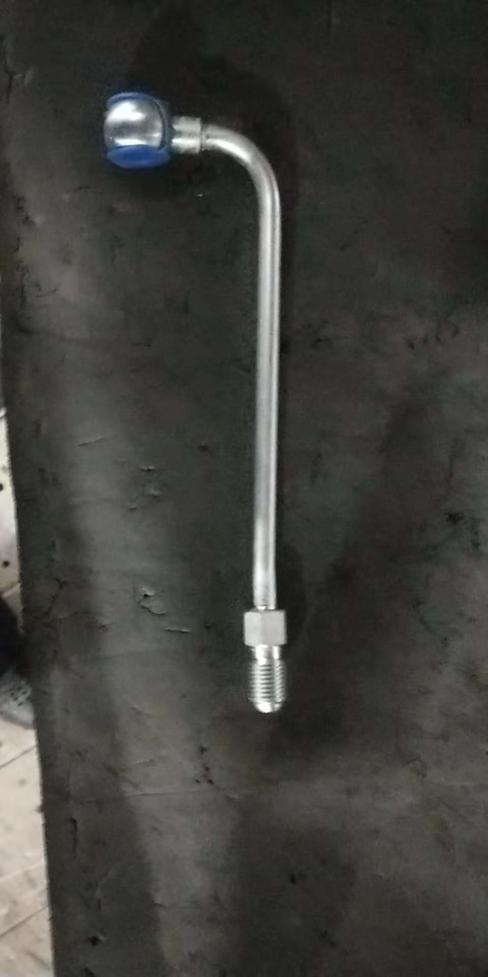 Впускная масляная трубка нагнетателя