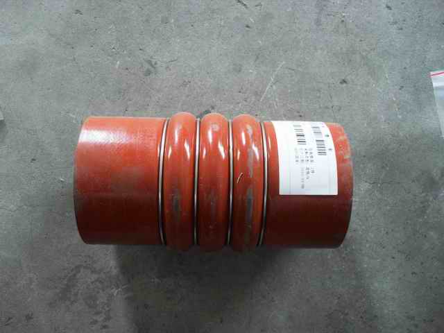 Molded straight hose, Φ89, L=191, silicon