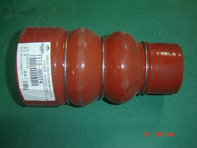 Molded straight hose, Φ63-Φ102, L=210, silicon