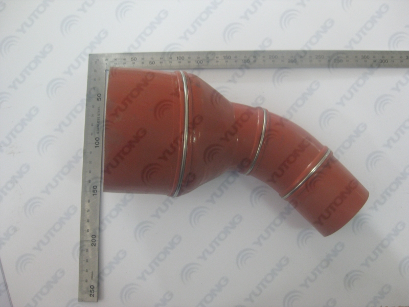 Шланг специальной формы ( 135 °, Ф 52- Ф 101 , кремний), 100 / 15