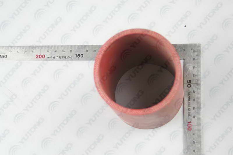 Формованный прямой шланг, Φ 76 , Л= 120 , кремний