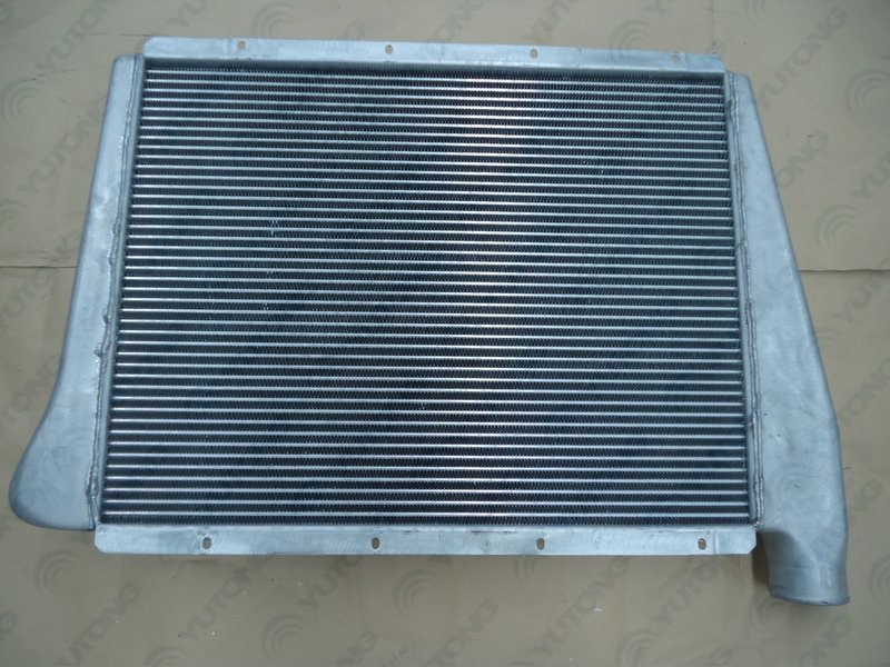 Intercooler assembly, upper and lower layout of air chamber, ZLQ2-1
