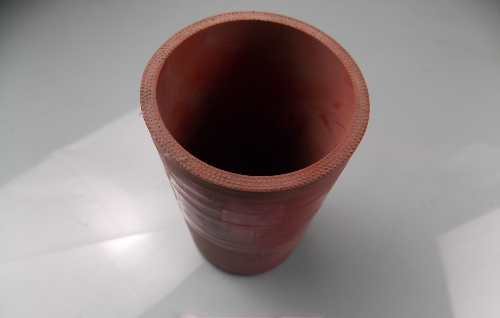 Intercooler air outlet pipe assembly