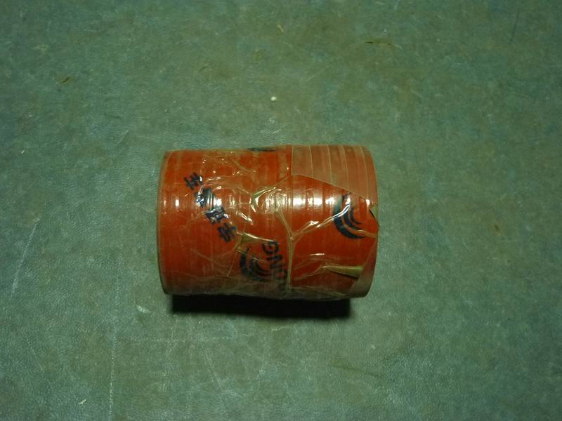 Шланг выпуска воздуха из двигателя