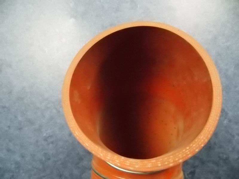 Right angle hose, Φ101, 135/135, silicon-1