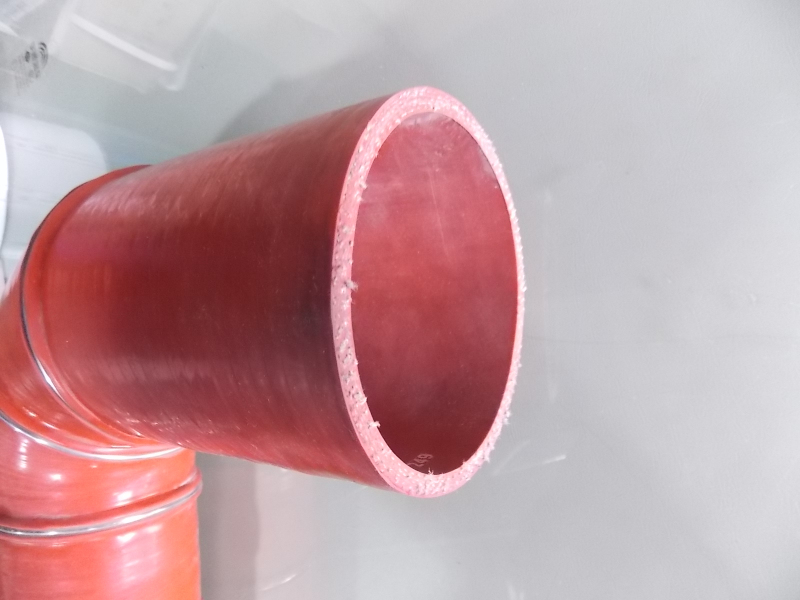 Right angle hose (Φ76-Φ101, 300/200, silicon)-2