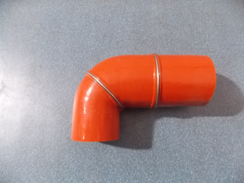 Угловой шланг, Φ 64- Ф 76 , 90 / 175 , кремний