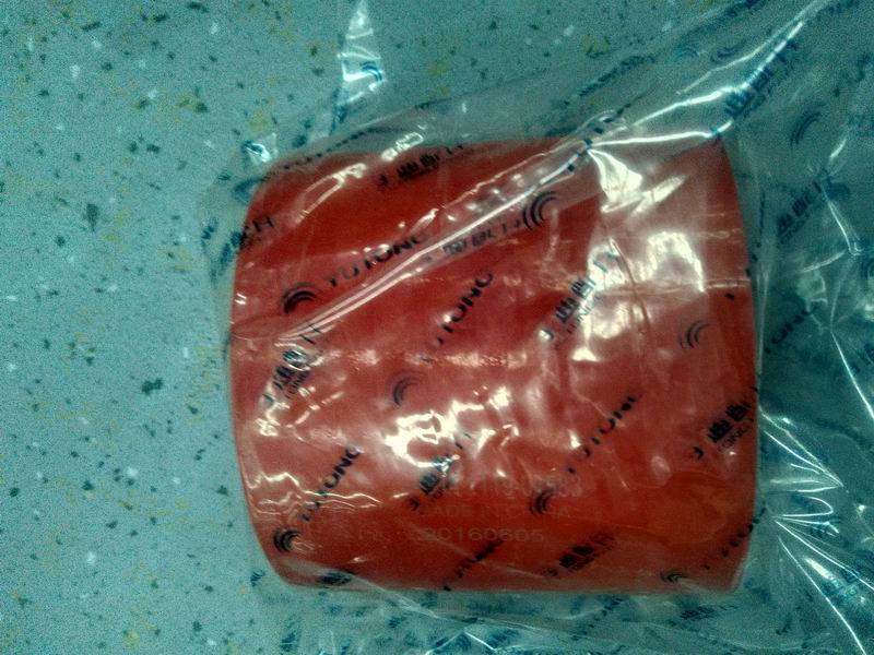 Molded straight hose, Φ102, L=100, silicone rubber-1