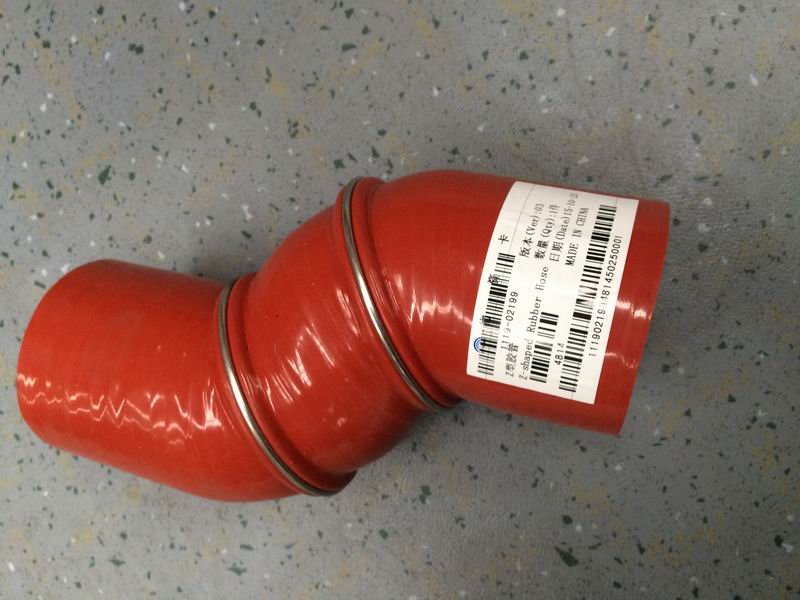 Шланг специальной формы, Φ 76 разница в высоте 60 , кремний