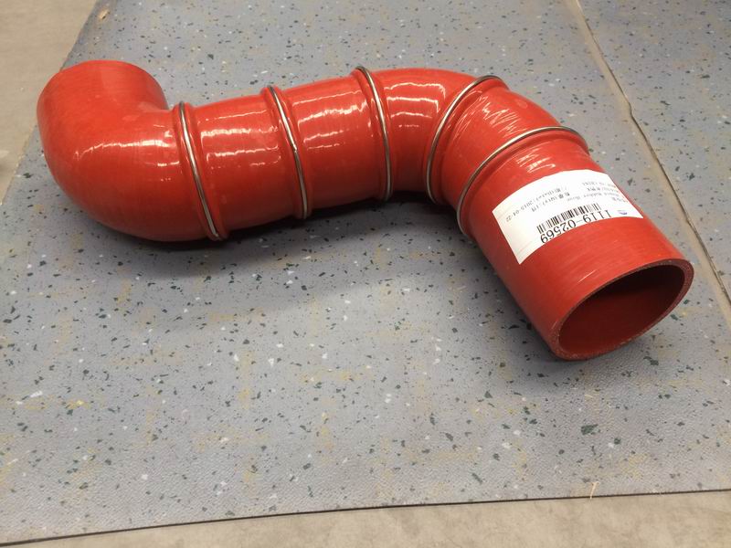 Special-shaped hose, Φ80 height difference 261, silicon-1