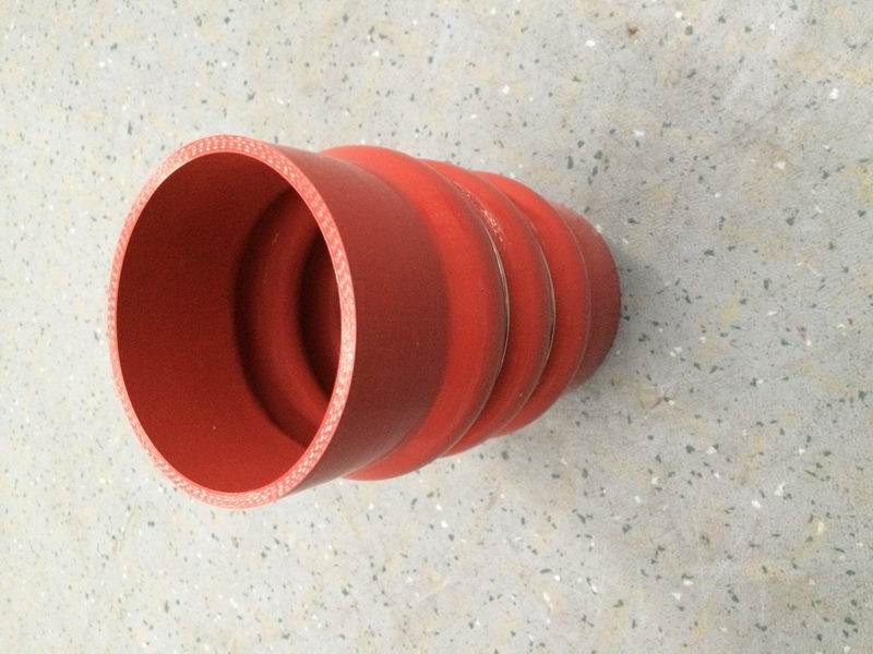 Molded straight hose, Φ101, L=210, silicon