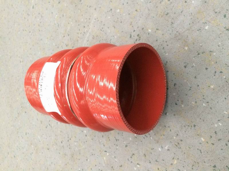 Molded straight hose, Φ101, L=210, silicon-1