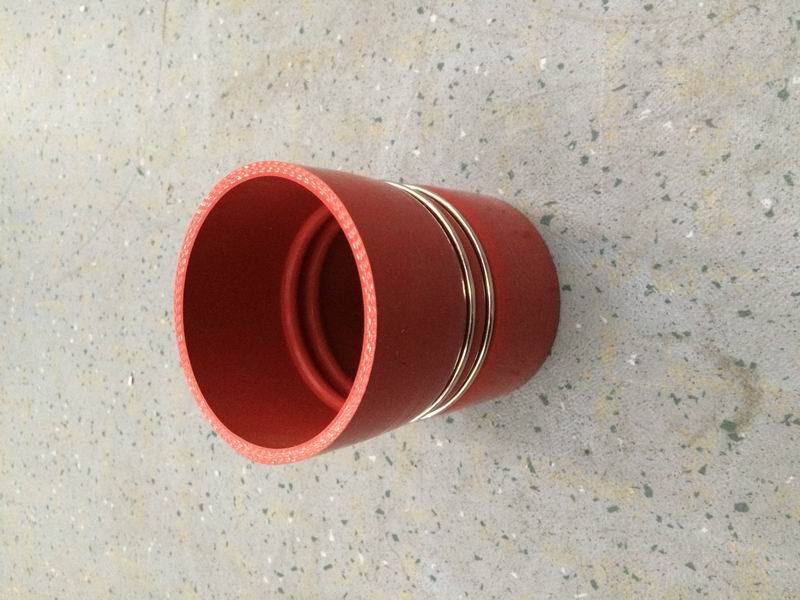 Формованный прямой шланг, Φ 89 , Л= 140 , кремний/полосковый провод-1