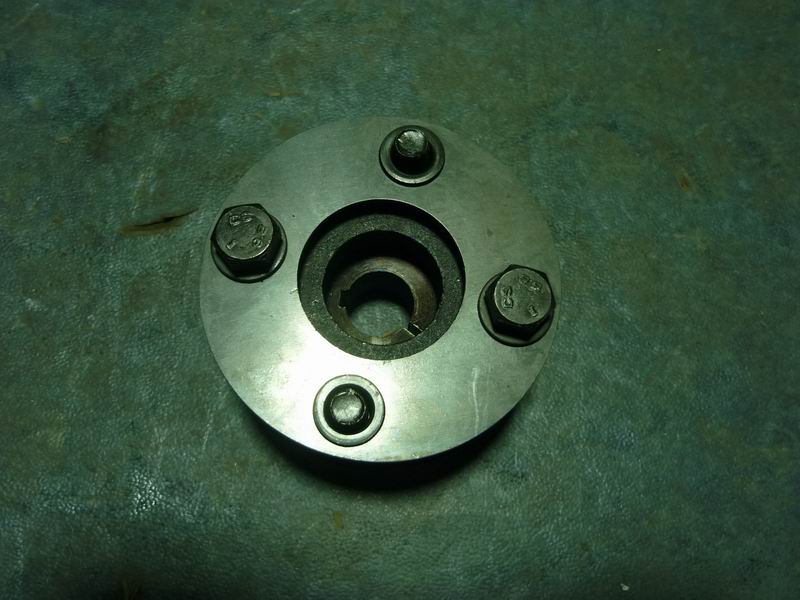 Соединительная пластина топливного насоса высокого давления