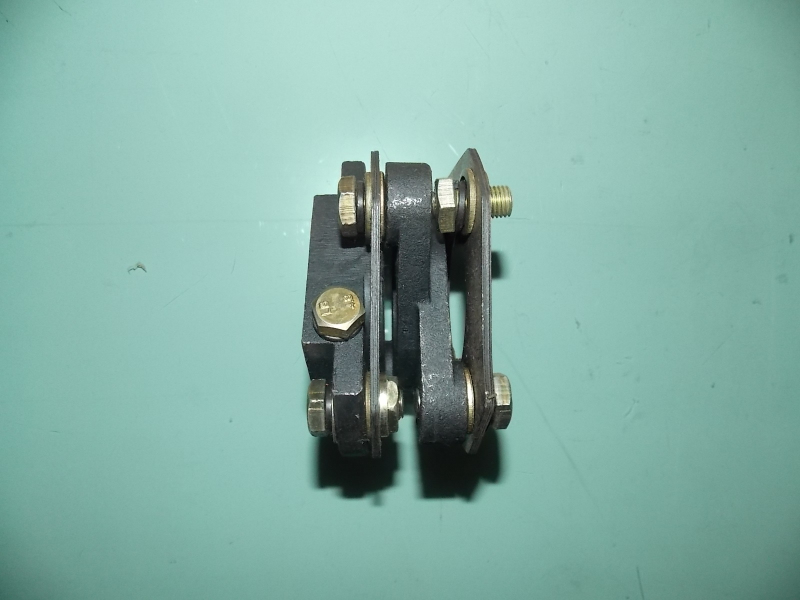 Fuel injection pump connection plate assembly-3