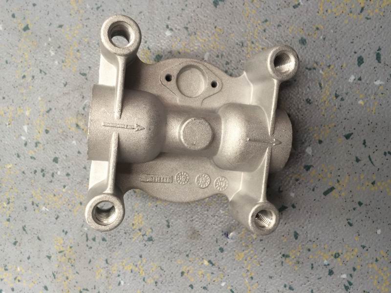 Water filter base