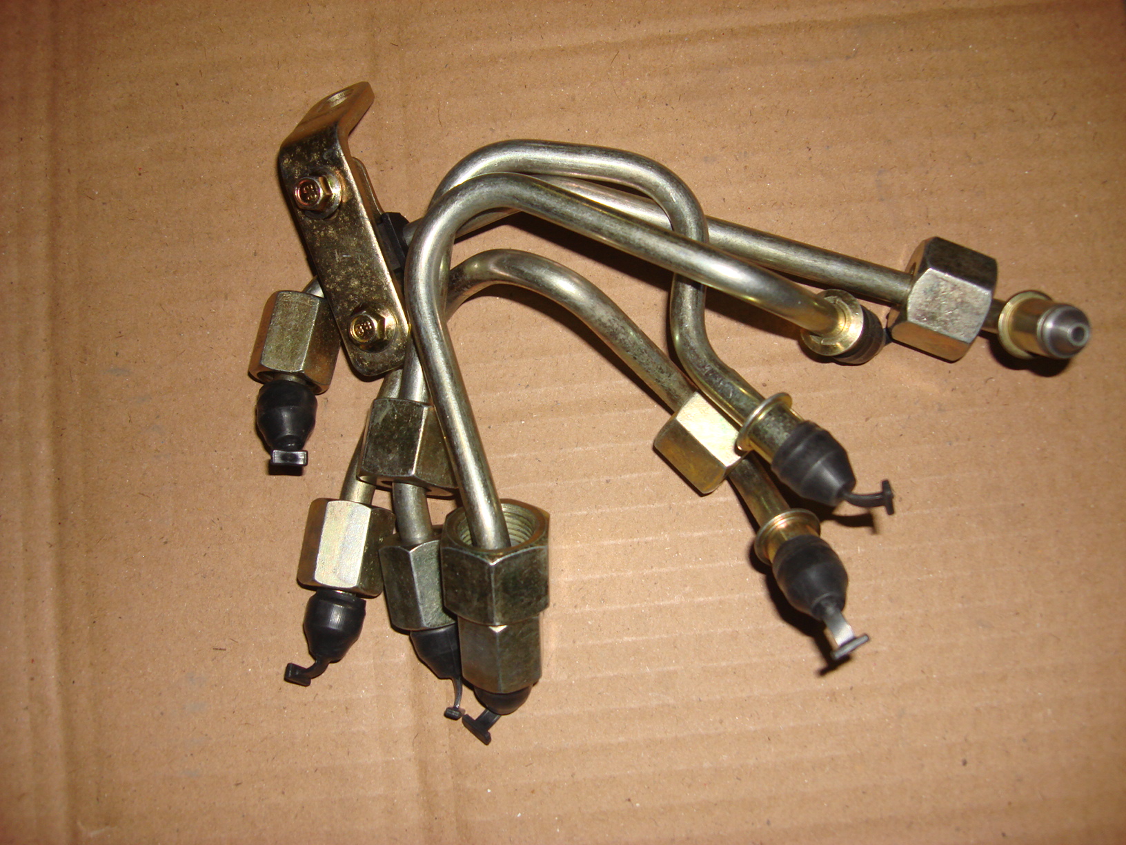 High pressure oil pipe; one set of whole machine; contains 4 pieces