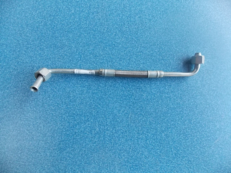 Fuel oil pipeline; fuel injection pump to fuel distributor-1