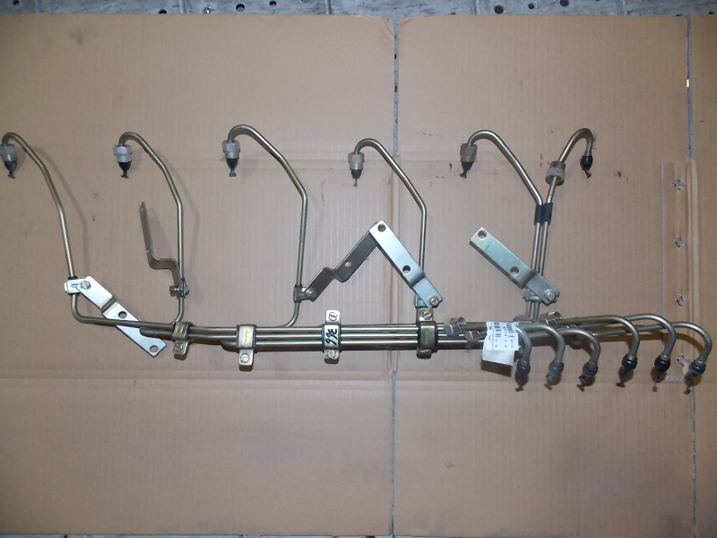 Маслопровод высокого давления; один комплект всей машины; в том числе 6 шт.-1