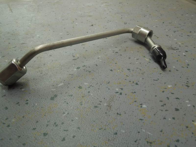 High pressure oil pipe; 1 cylinder-1
