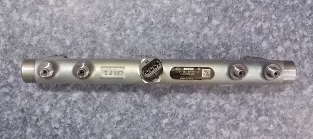 Common rail pipe-1