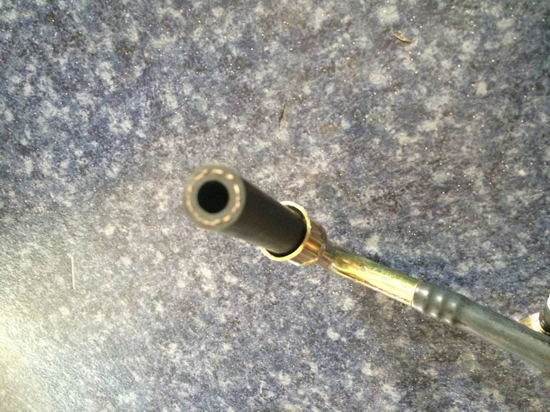 Fuel injector return pipe-2