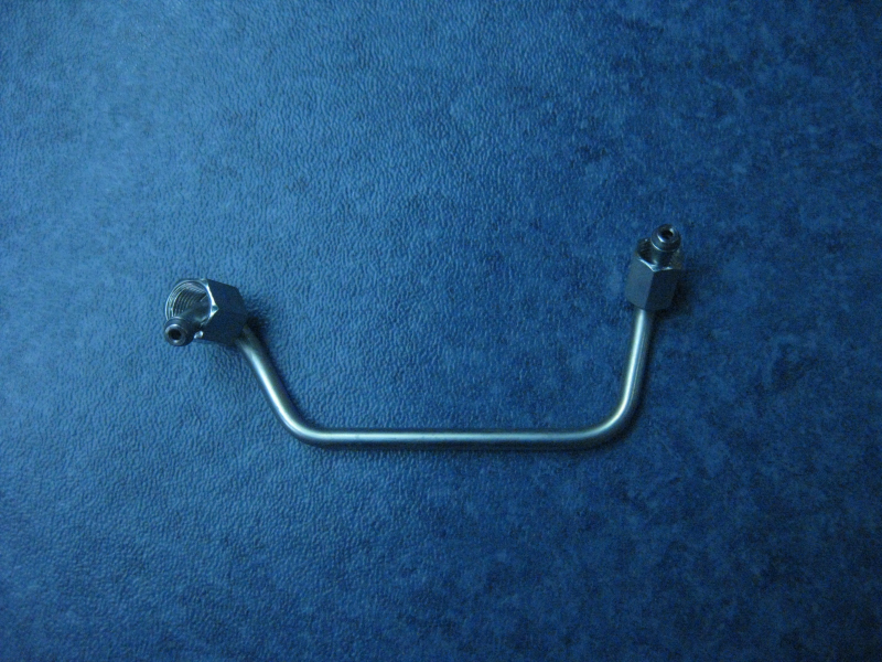 High pressure oil pipe; second cylinder