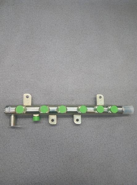 Fuel common rail pipe