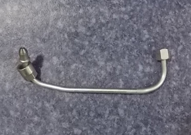 High pressure oil pipe; 3 cylinders