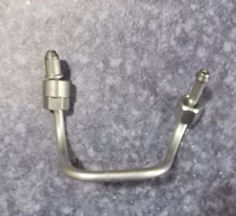 High pressure oil pipe; 4 cylinders