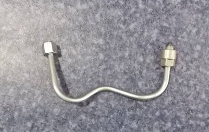 High pressure oil pipe; 5 cylinder