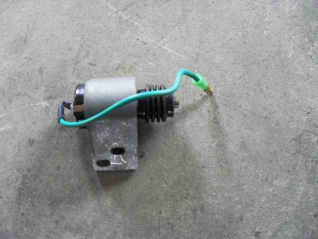 Переключатель дроссельной заслонки имеется ( 1108-00514 поколения)