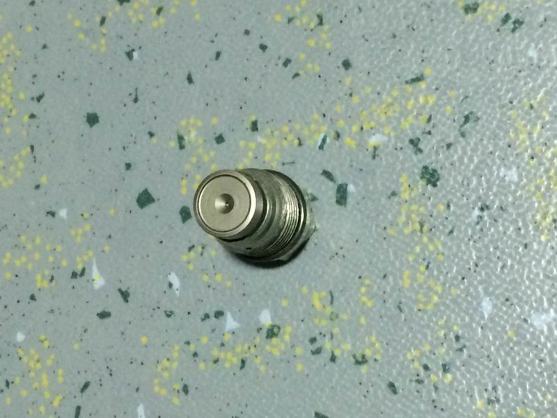 Common rail pipe pressure reducing valve-1