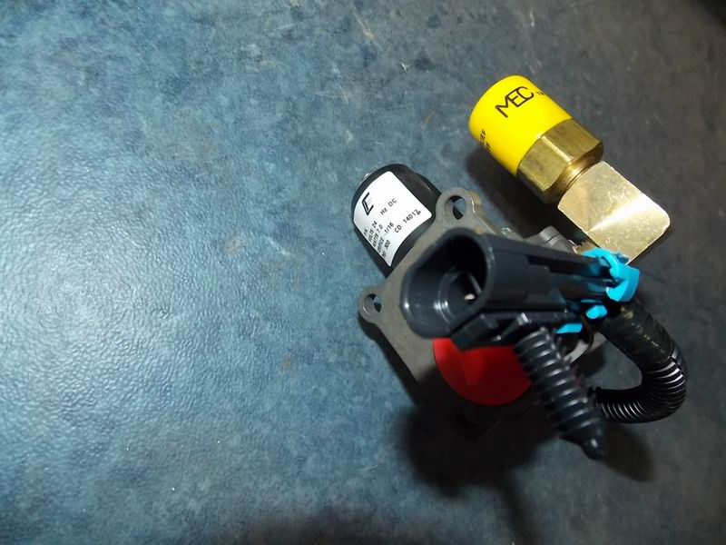 Low-pressure fuel shutoff valve; can be replaced by 1136-00179-1