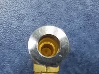 Right angle single elbow NPT3/8-Φ10-2