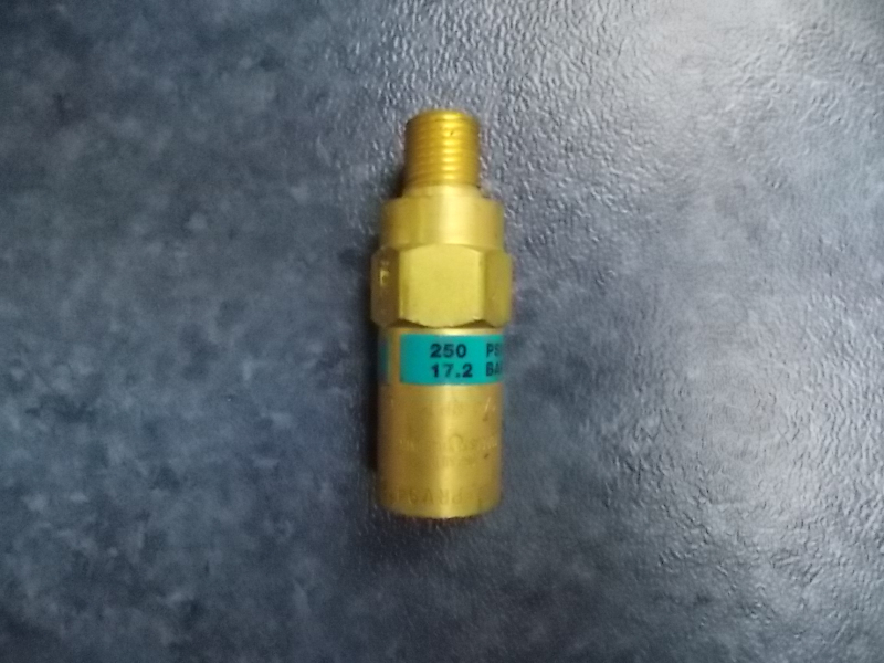 First-stage safety valve; can be replaced by 1140-03073
