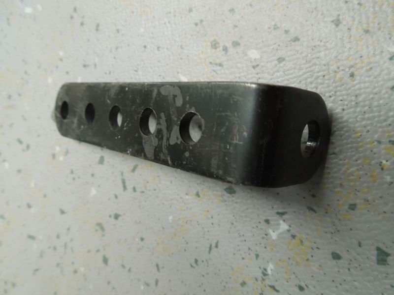 Gas pipeline fixing bracket, L-shaped, 123, none