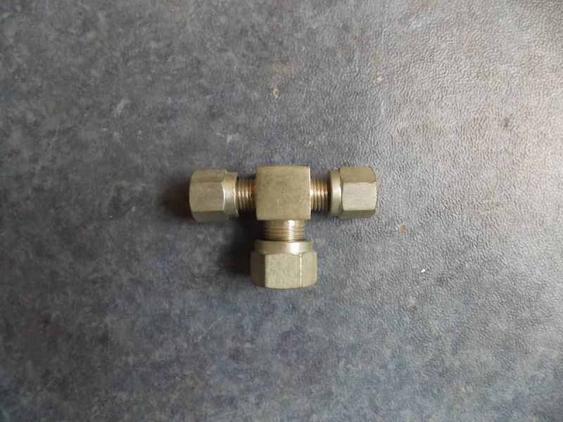 Lan Biao 1133320 tee connector, Φ8-Φ12-Φ8