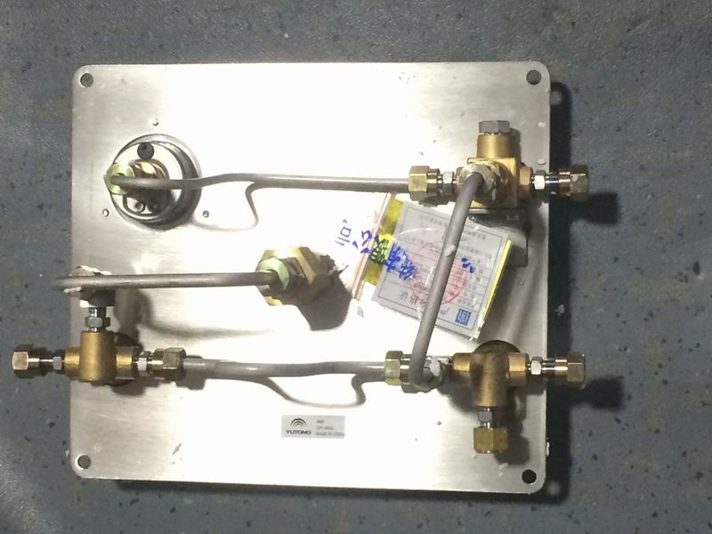 Control panel, latch type, φ12, 8 in and out 8 Dinghui-1
