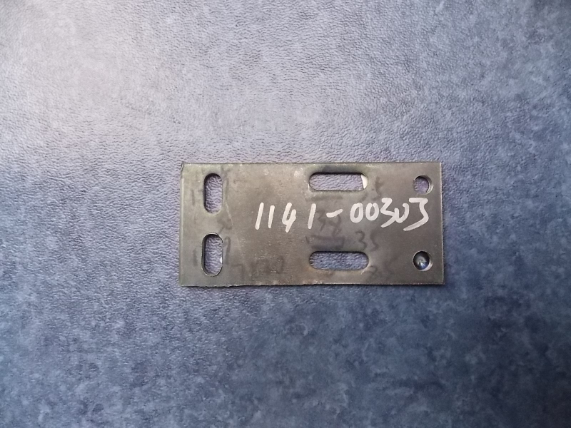 Four-way valve bracket