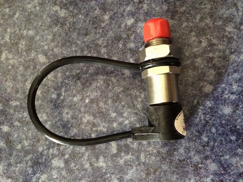 Клапан надувной НГ-1,φ 12