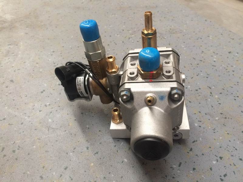 Pressure reducer (CNG Langdi, Φ8 air inlet)-2