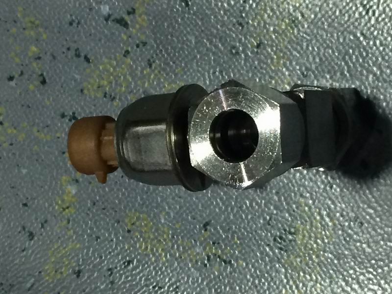 Gas volume sensor with tee φ12 (Lantianda, ISO)-1