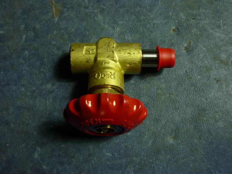 Liquid outlet shut-off valve (air supply circuit liquid outlet)-1