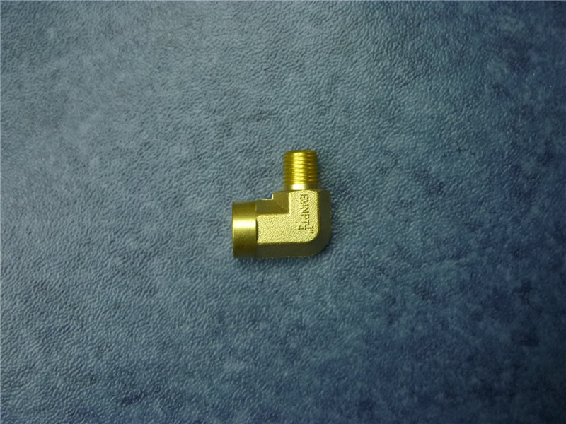 Right-angle elbow; NPT1/4 (external wire)-NPT1/4 (inner wire)