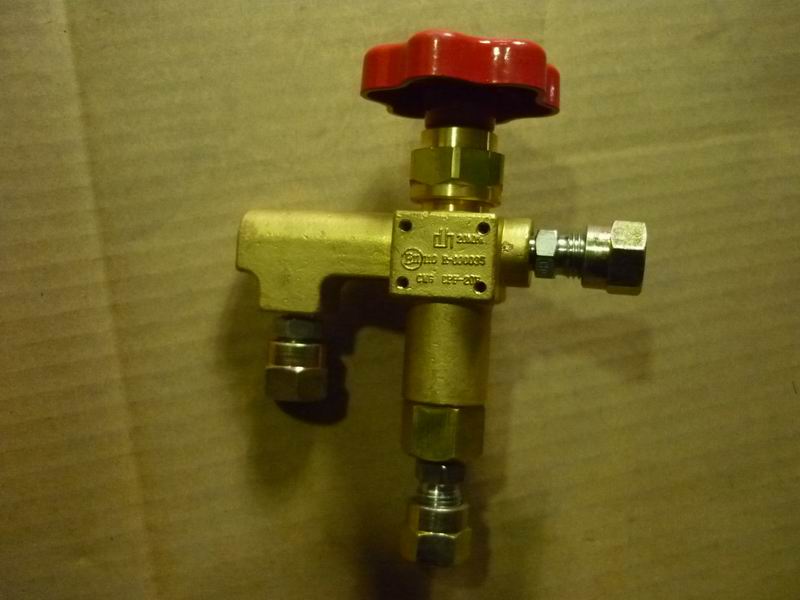 Overcurrent protection valve-1