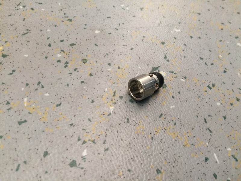 Snap-type inflatable socket valve core (glue-encapsulated core)-1