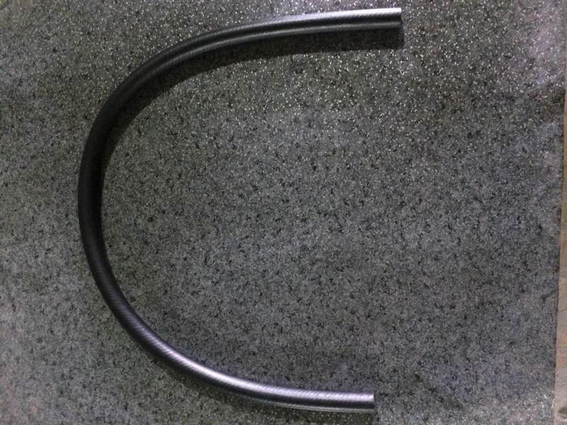 Evaporator pressure balance tube