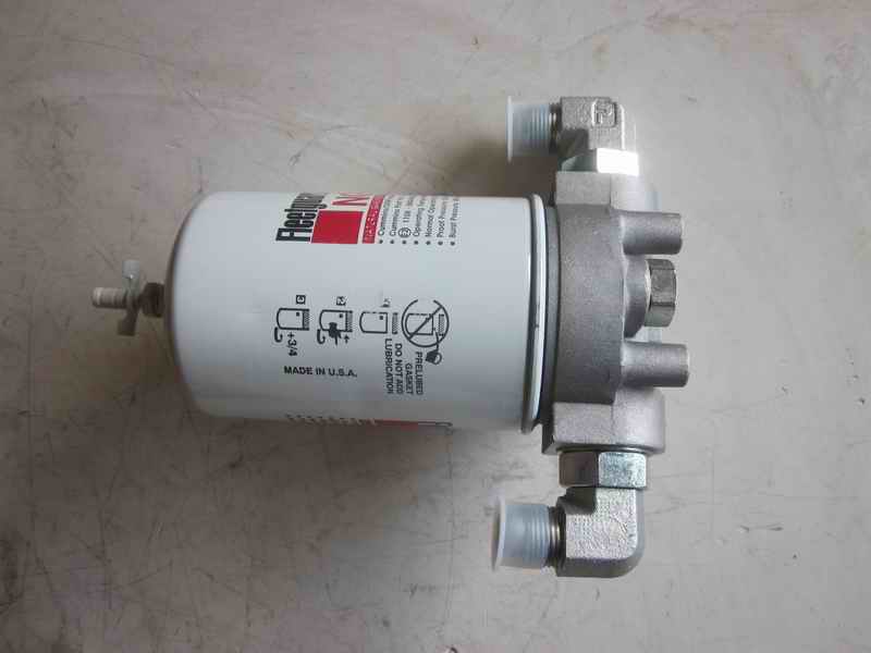 Gas filter assembly