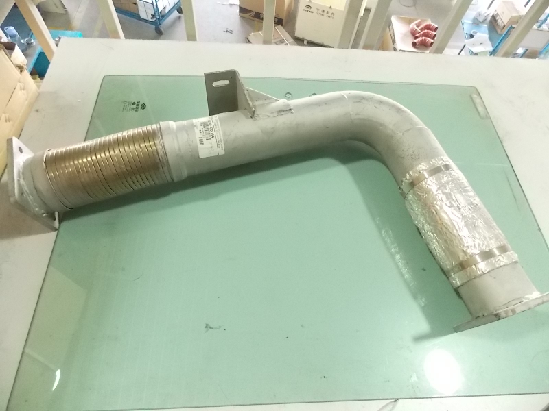 D bellows (with exhaust flange)